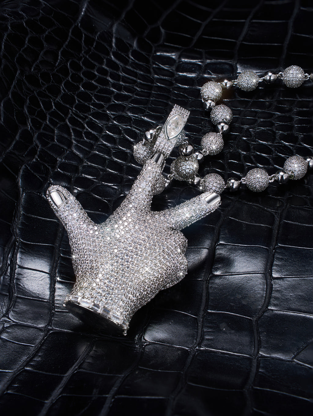 playboicarti opium finger pendant